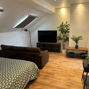 Immeuble Au Coeur De : Vivez L'experience Unique De La Rue Verbist Apartamento Bruselas